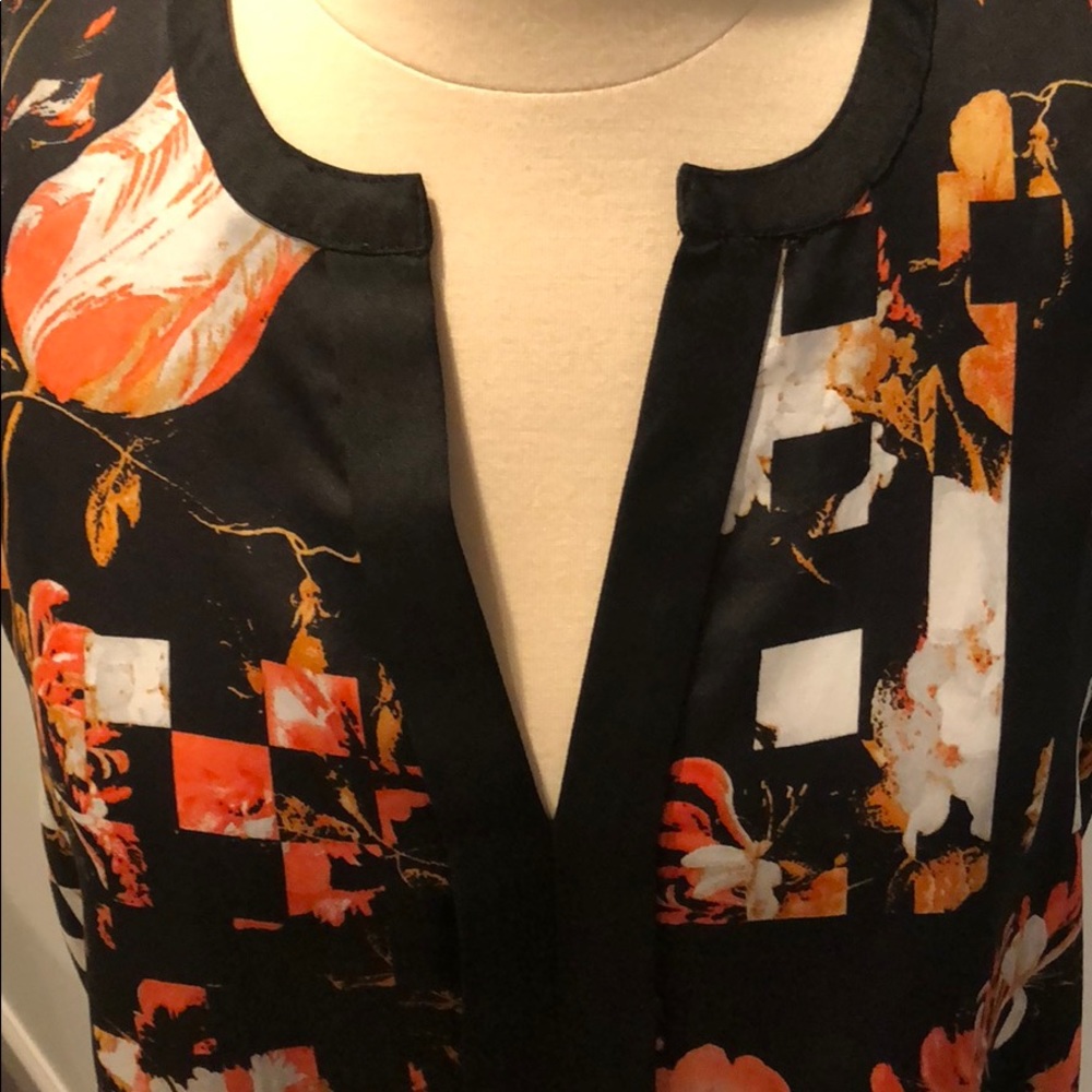 Kenneth Cole Top - Picture 3 of 6